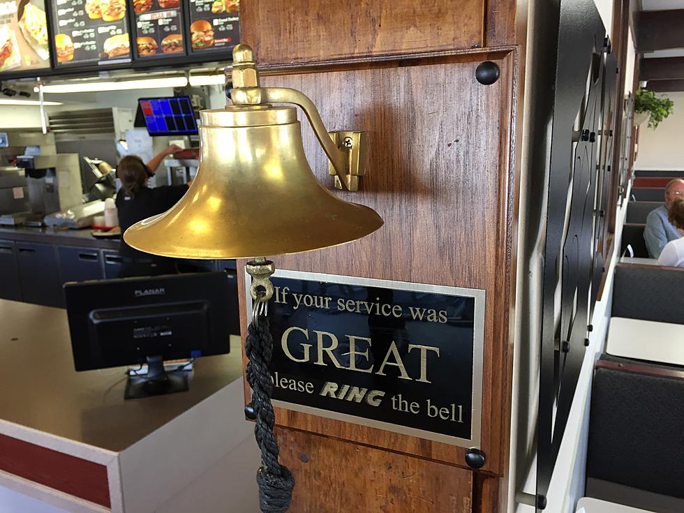 Grand Junction Fast Food Restaurant Gives Ringing Good Service