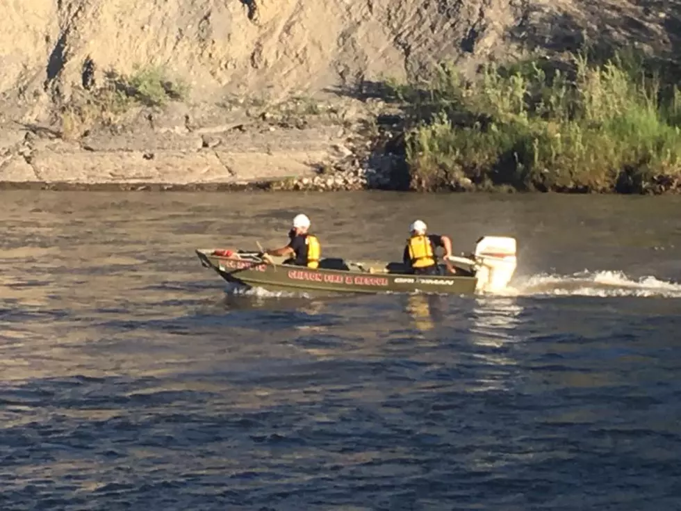 Authorities Searching for Missing Teen in Colorado River