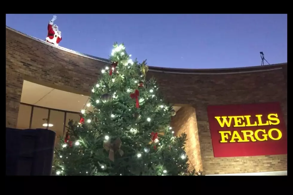 Watch Santa Claus Light Grand Junction’s Christmas Tree