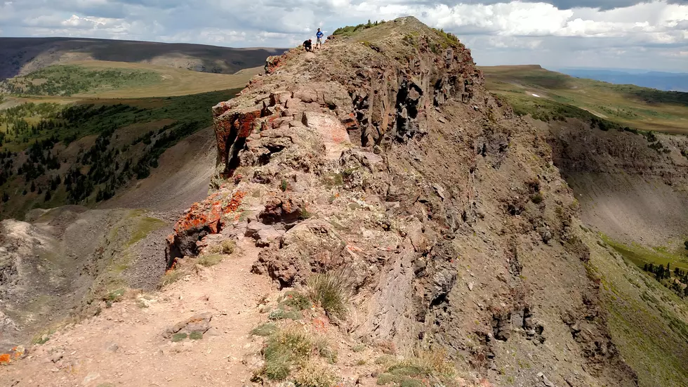 Devil’s Causeway is Perfect Hike For Colorado Thrill Seekers