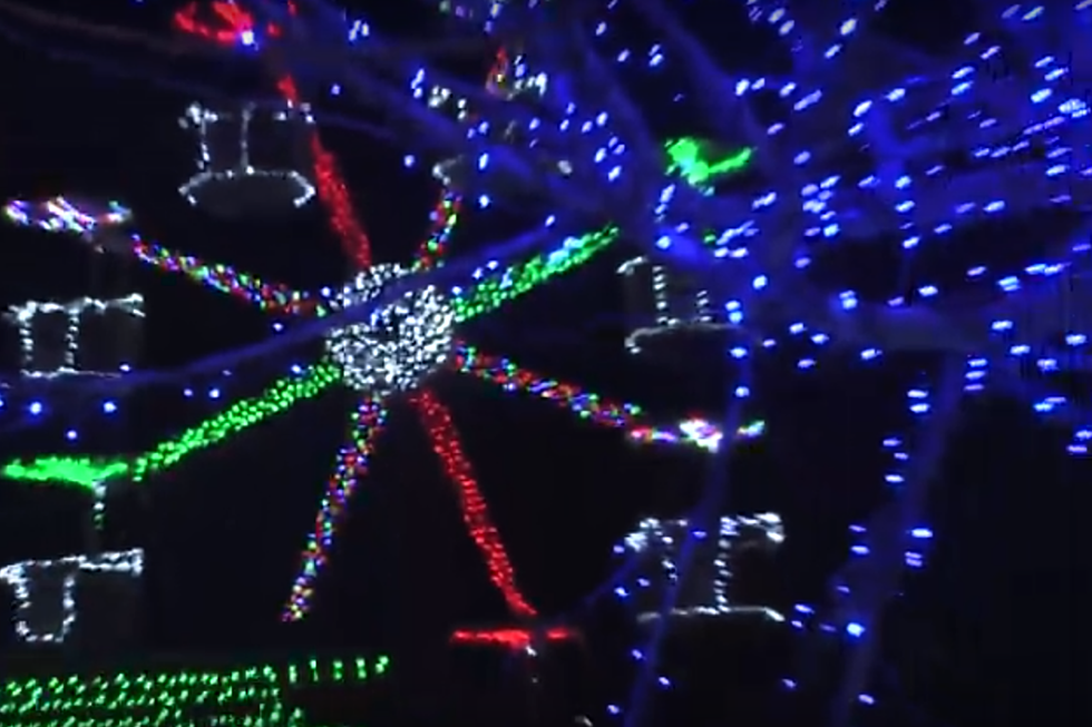 See 750,000 Holiday Lights at Glenwood Caverns