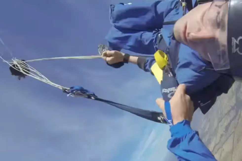 Guy Has A Seizure While Skydiving [VIDEO]