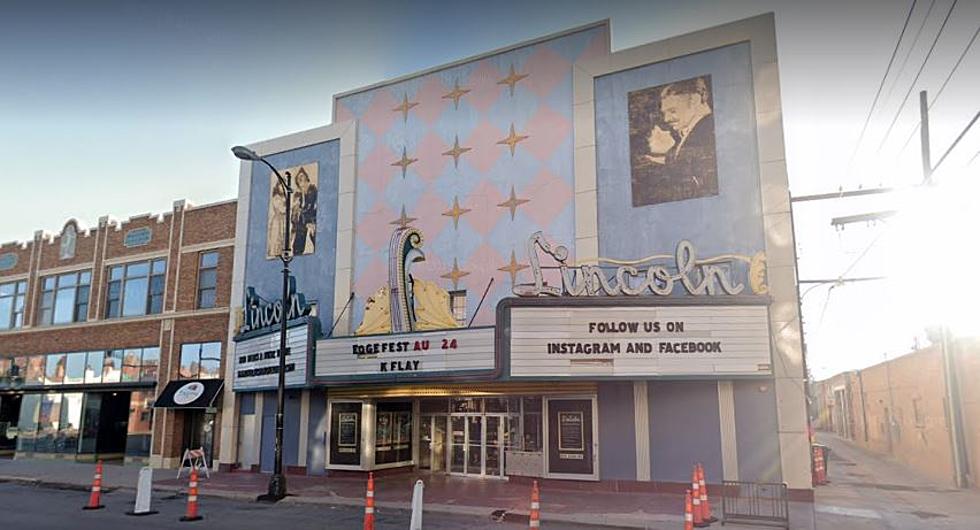 This Airbnb Lets You Stay in a Historic Cheyenne Theater