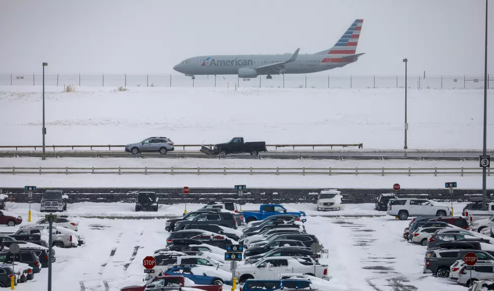 Over 1,000 Denver Flights Cancelled Ahead of Snowstorm