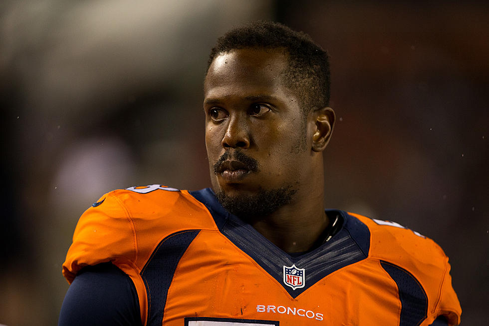 Broncos’ Von Miller Finally gets to Play Football