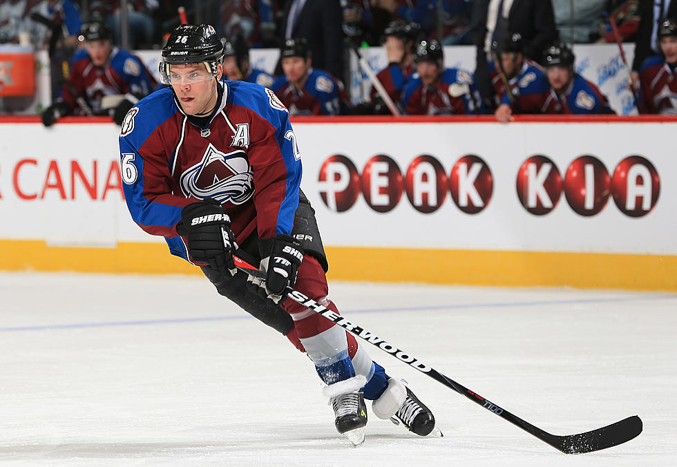 The Avalanche Sign a Former Flame as Stastny Heads to St. Louis