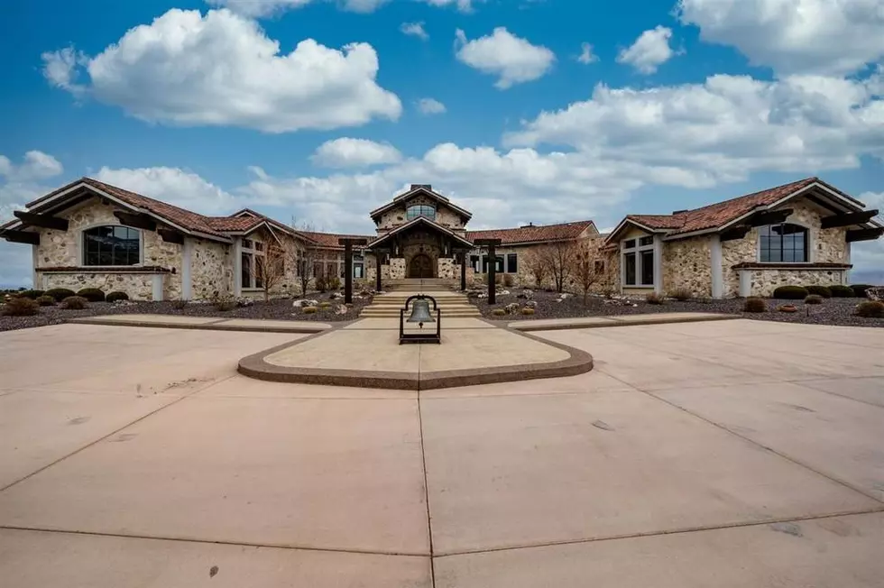 Expansive Grand Junction ‘Castle’ Has Views for Days