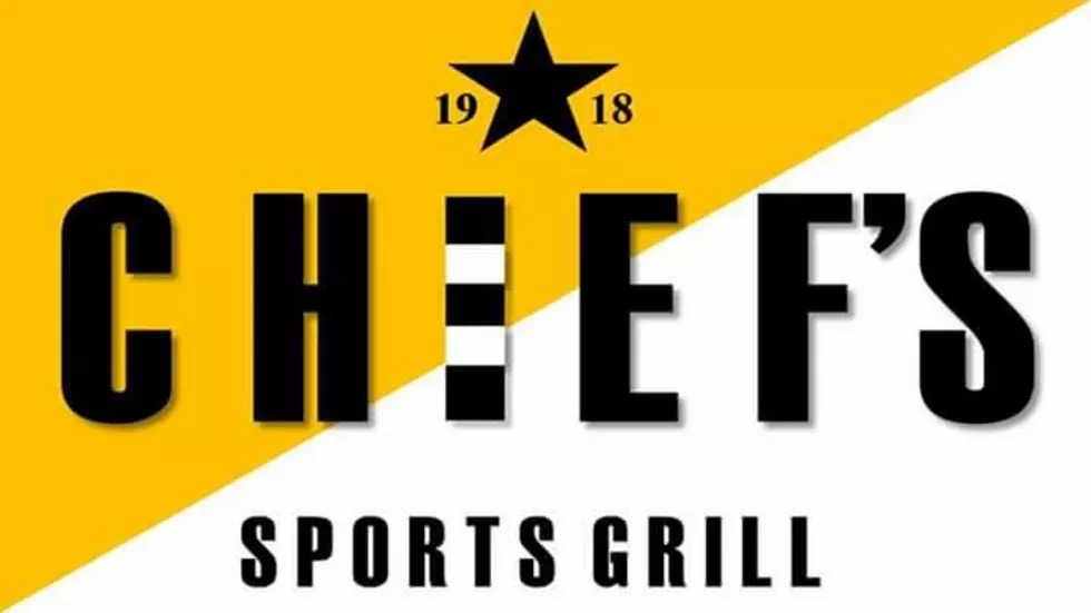 Chief’s Sports Grill Patio Party Saturday Night With Melz