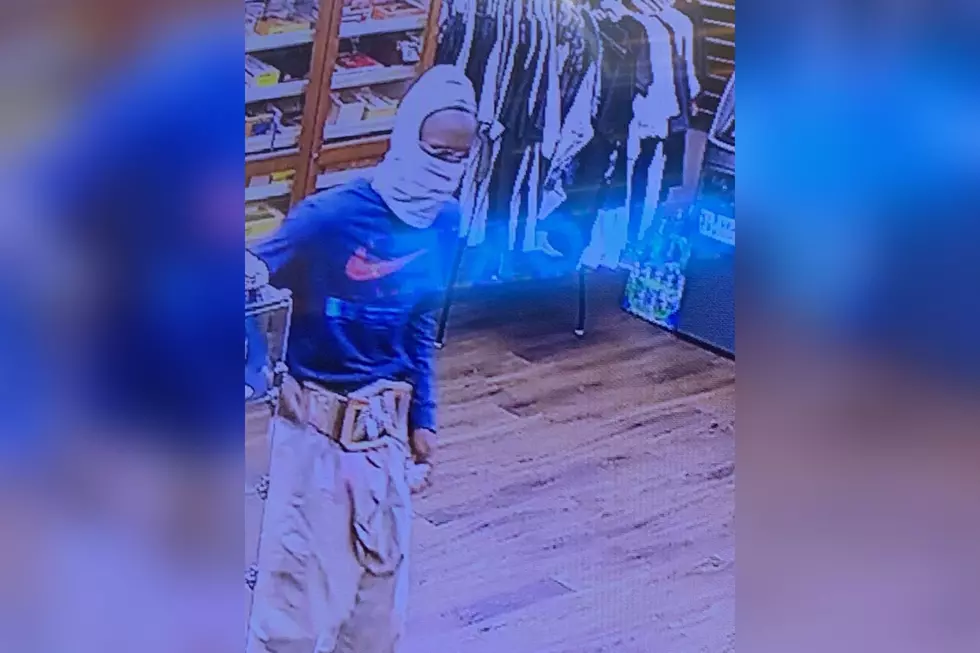 Wannabe WWE Superstar Robs Store in Temple, Texas