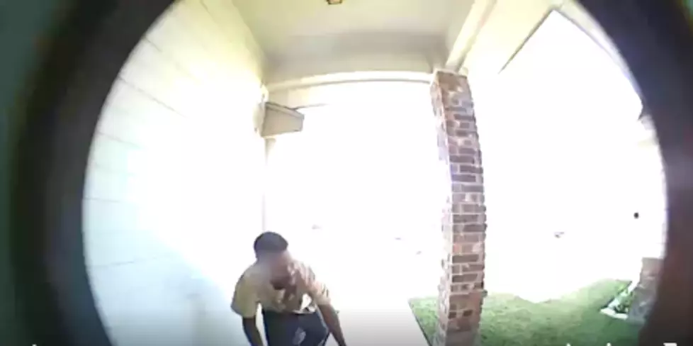 Surveillance Catches Package Thief Stealing from Killeen Family’s Porch