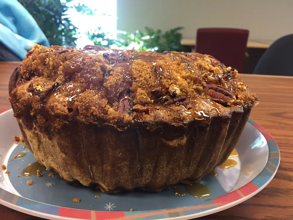 Someone Actually Made Us a Texas Pecan Pie Pound Cake!