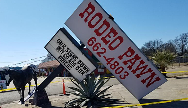 GPS Error Sends 18-Wheeler into Rodeo Pawn Sign in Waco