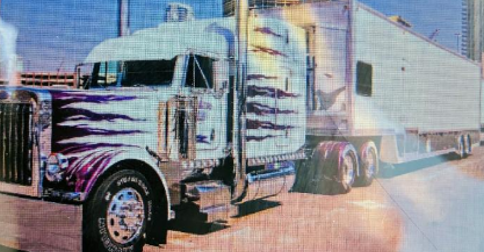 Help Local Sheriff’s Office Searching for 18-Wheeler