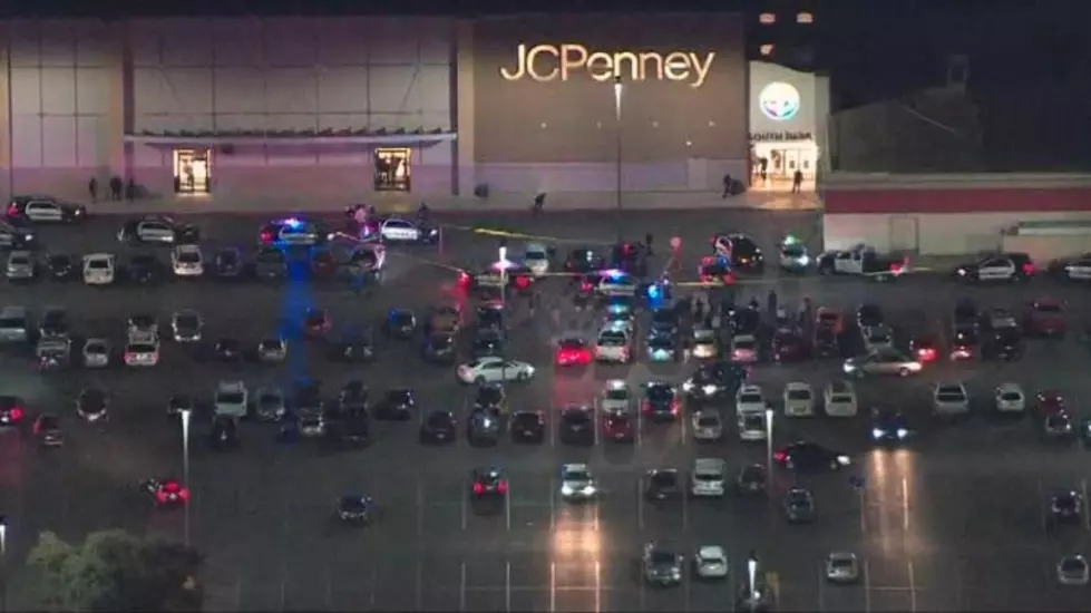Mall Shooting in San Antonio Injures 4