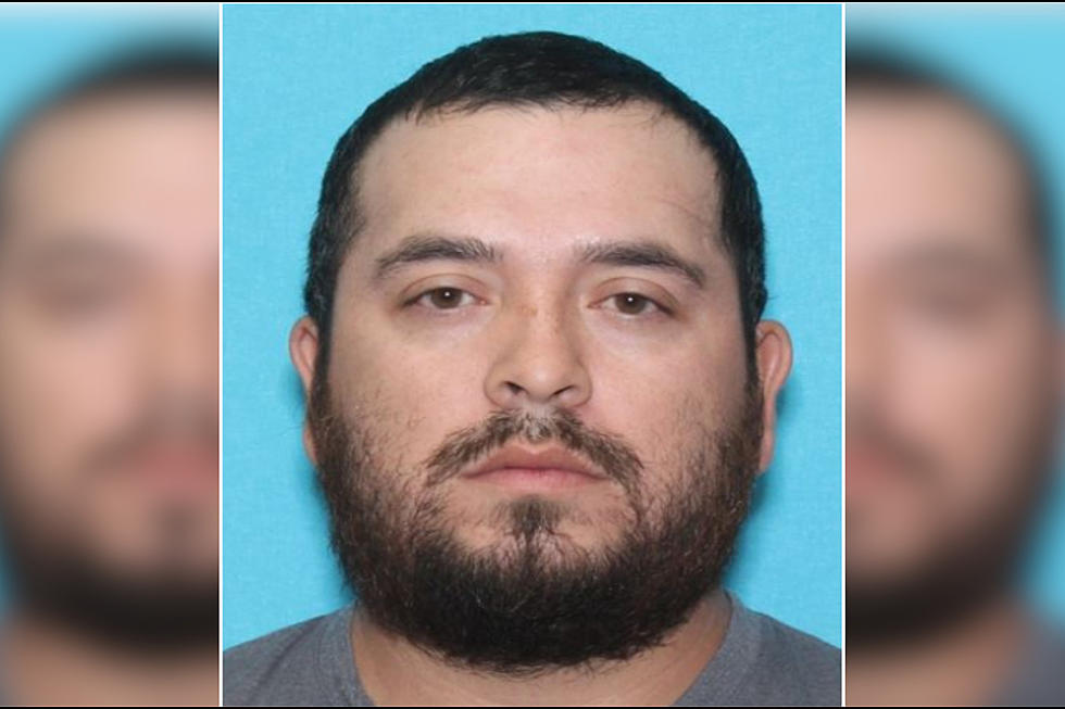 New Braunfels Police Searching for Accused Child Predator