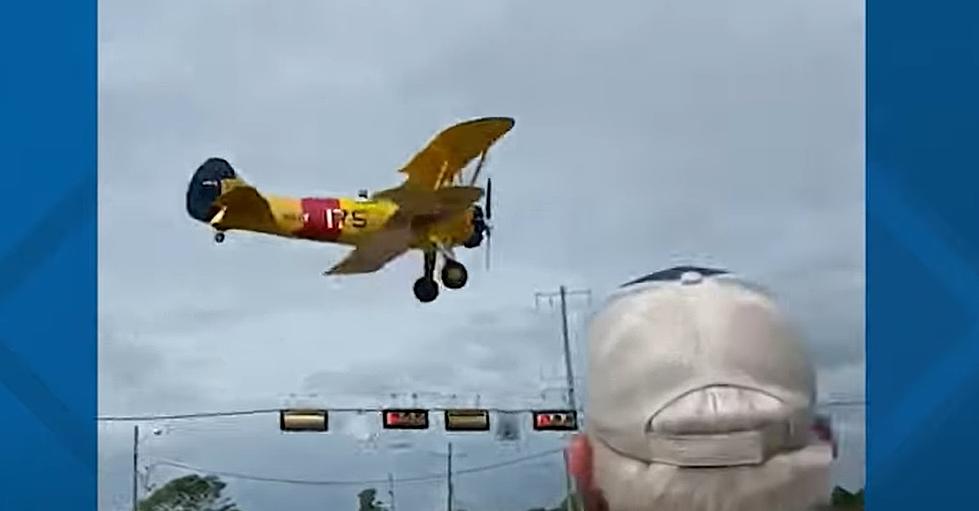 WOW! Video of a Small Plane Crashing on Texas Highway