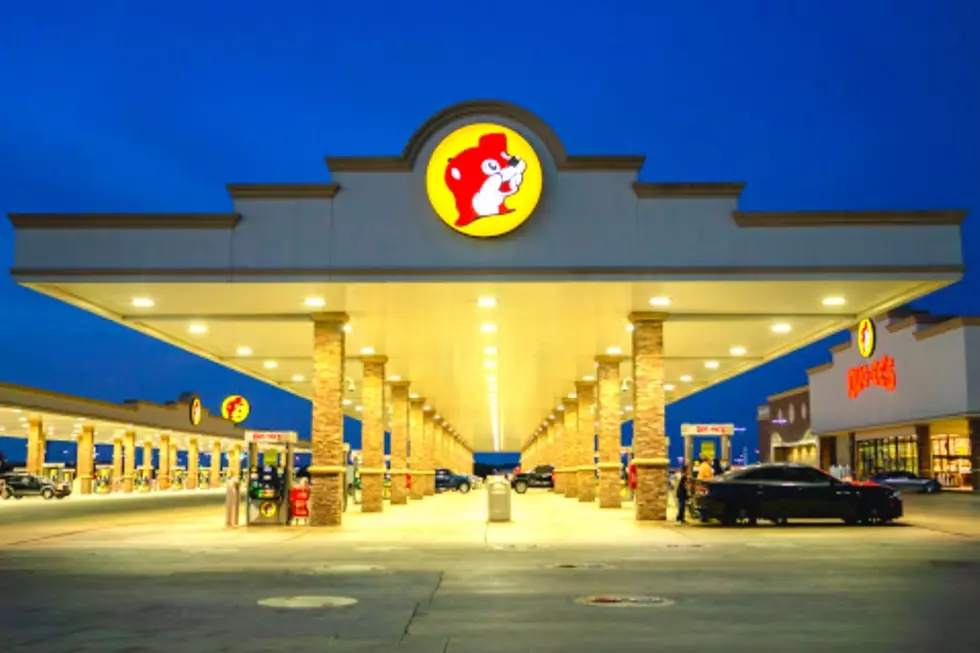 Bigger, Bolder, Beaver: World's Largest Buc-ee's Coming To Texas