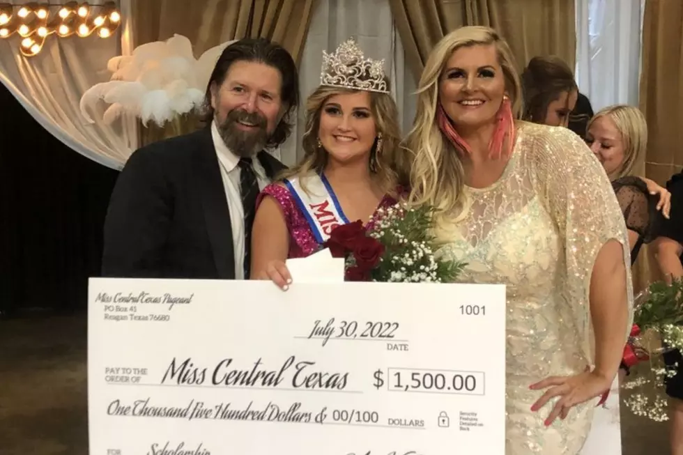 Riesel, Texas Teen Wins $1500 Scholarship and Title at Local Pageant