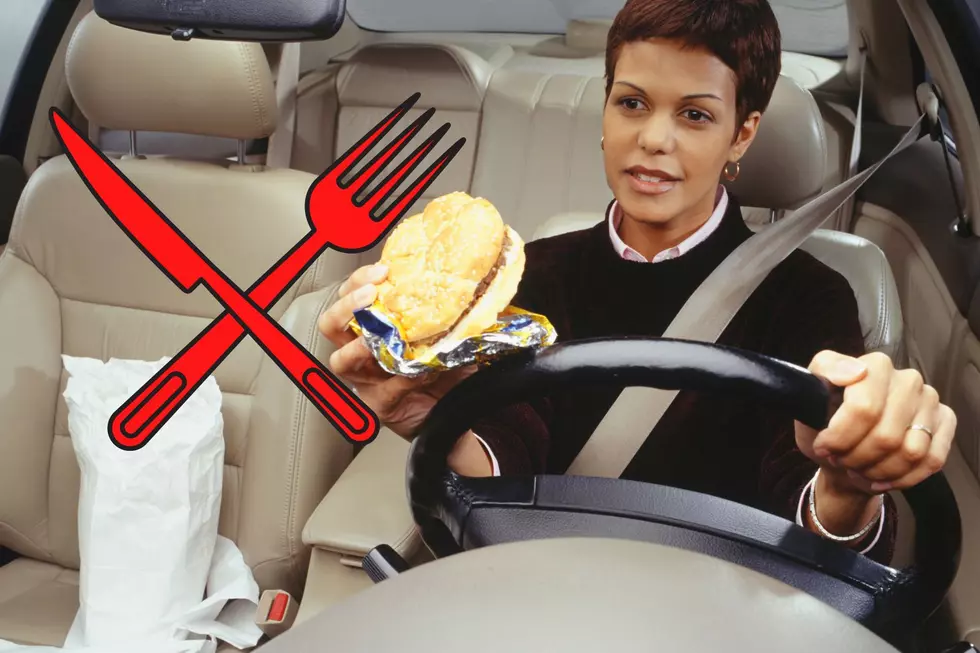 Is It Legal To Eat While Driving in the State of Texas?