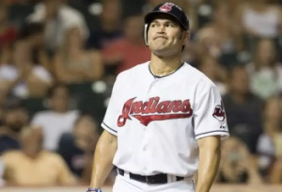 MLB: Indians Release Damon, Accardo