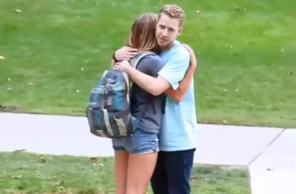 Guy Gets Cute Girl’s Number by Acting Like a Complete Dork [VIDEO]
