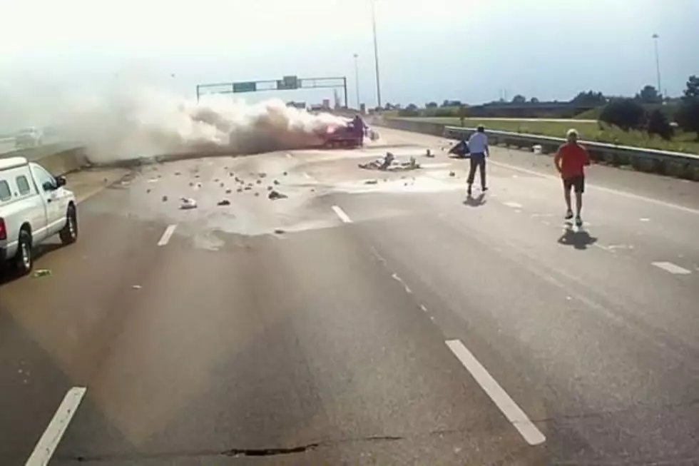 Watch a Trucker Come to the Rescue on a Mississippi Highway