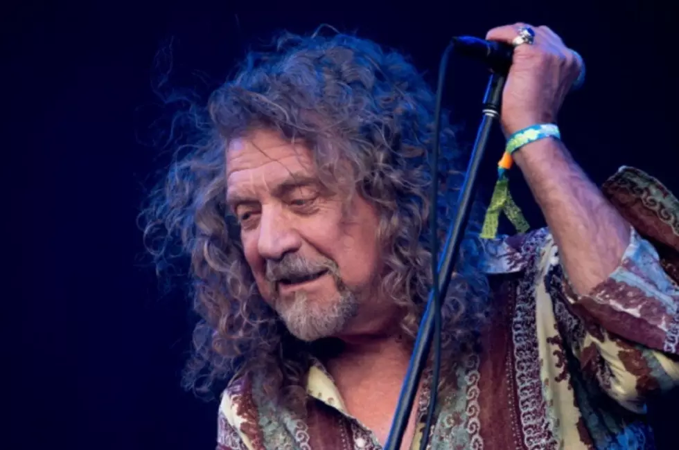 Hear Robert Plant Belt Out a Led Zeppelin Classic On Stage With Rocker Jack White