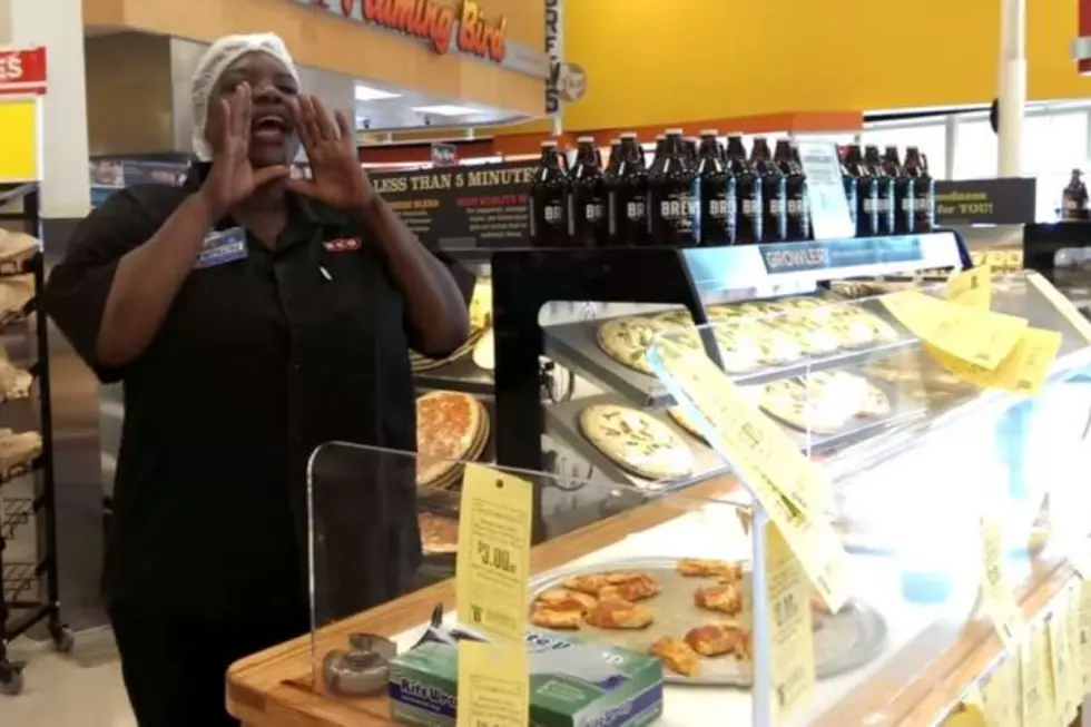 This Pizza Lady’s Yell Can Outdo Tarzan