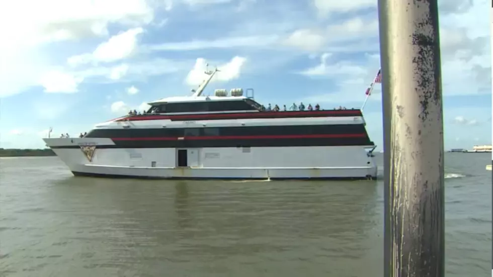 Casino Cruise Ship Opens in Galveston, Suffers First Crash