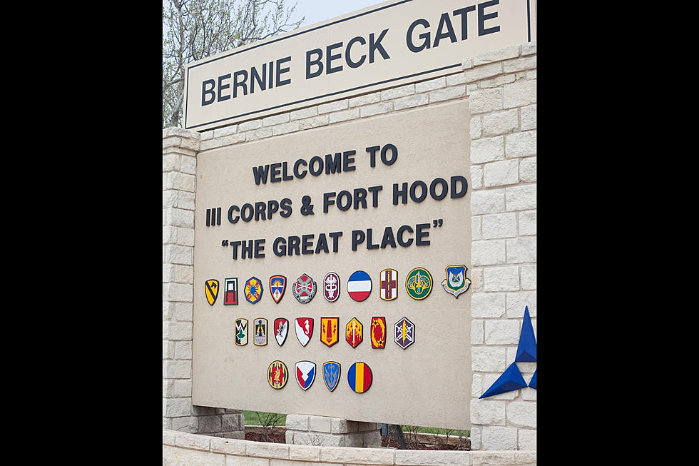 Town-hall Meeting Address Housing Concerns on Fort Hood [Video]