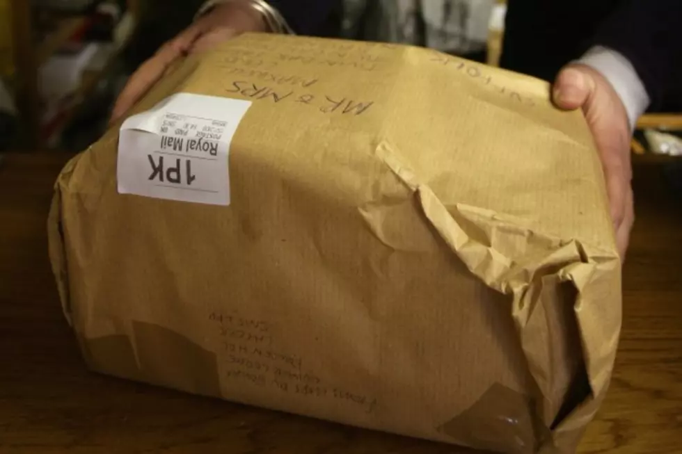 Thieves are Stealing Packages from Local Post Offices
