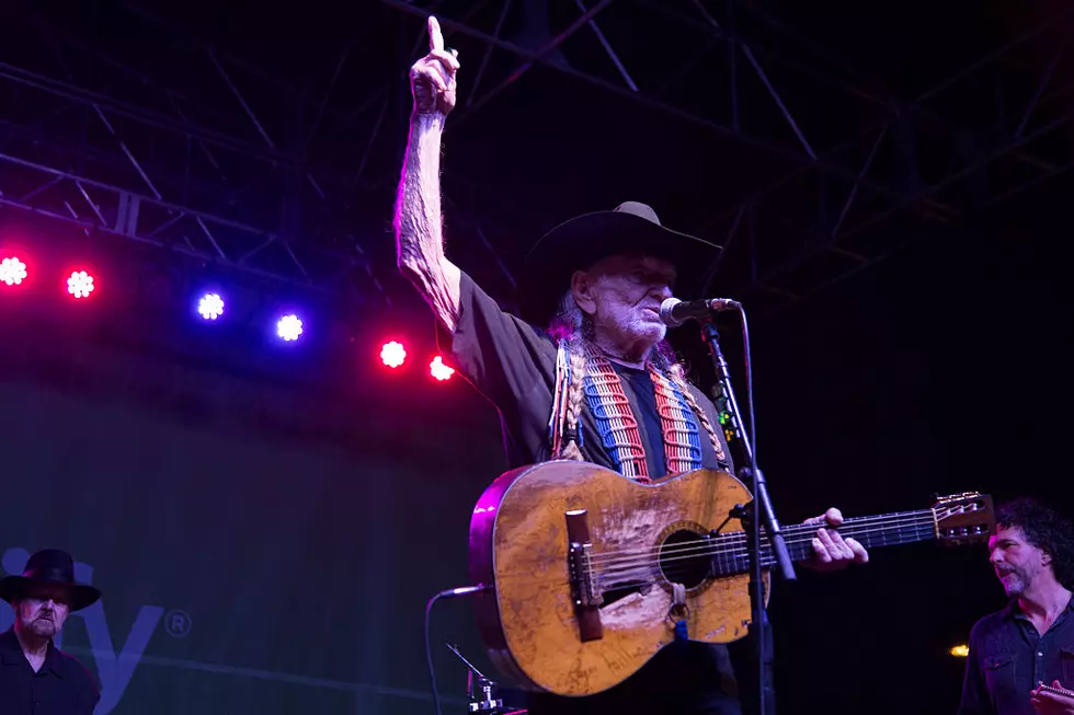 Tickets to See Willie Nelson Live in Belton Go on Sale Friday