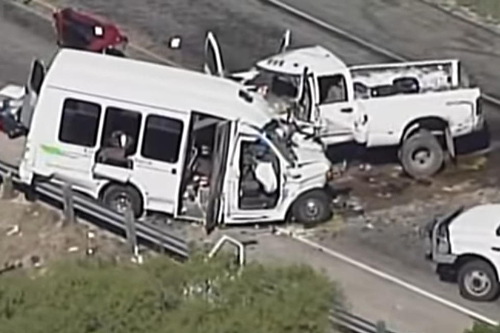 12 Killed, 3 Injured in Texas Church Bus Crash