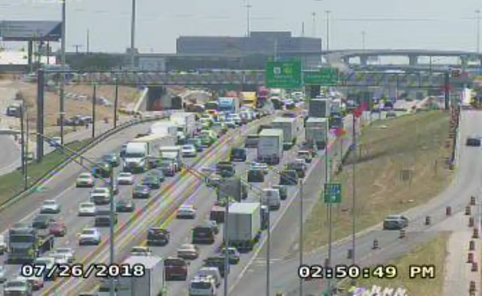 Suspicious Package Cleared After Grass Fire Along I-35 in Austin