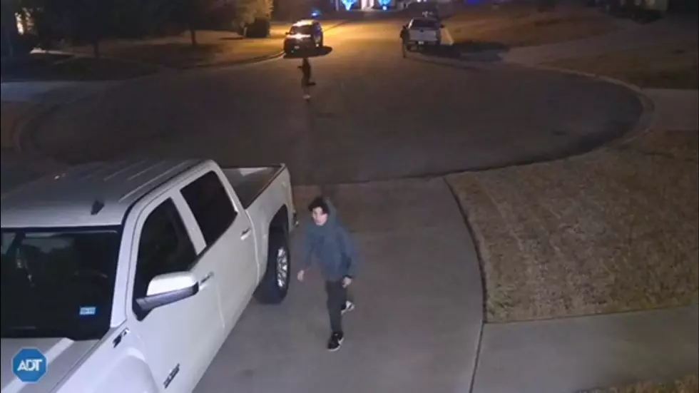 Harker Heights Police Searching for Car Burglary Suspects