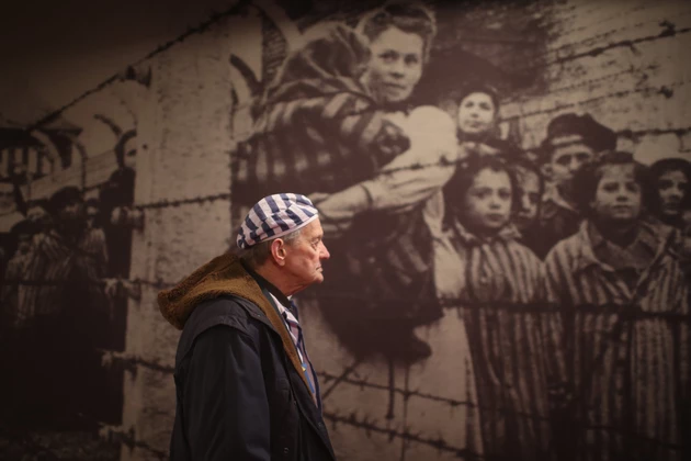 Should Texas Schools Be Required to Teach About the Holocaust?