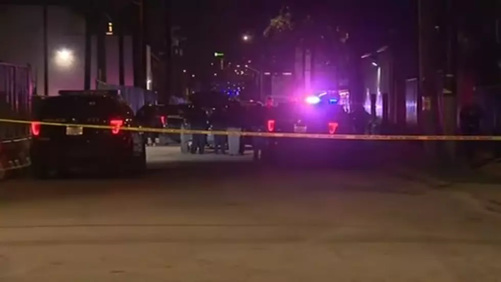 Police: 2 Dead, 5 Injured After Shooting in San Antonio Club