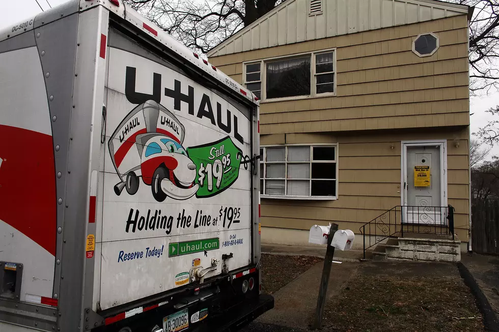Texas woman arrested, 33 dead dogs found in UHAUL