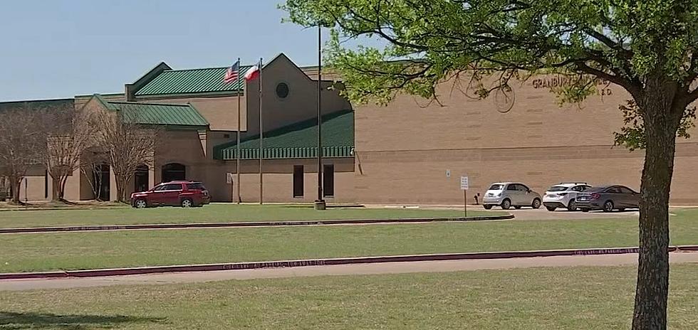 Not Good! Texas Teacher Resigns After Purposely Lighting Student&#8217;s Hands On Fire