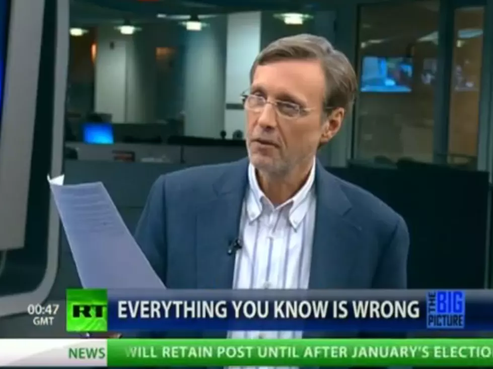 Thom Hartmann — Benefits Of Getting Naked In Public