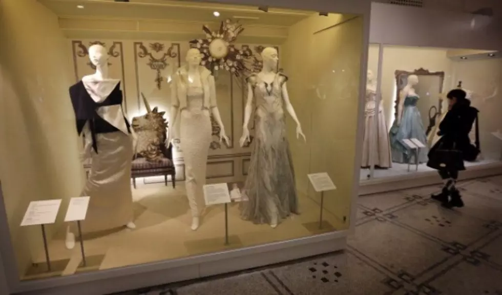 Princess Diana Dress Sells For Big Bucks – WBSM Entertainment Report