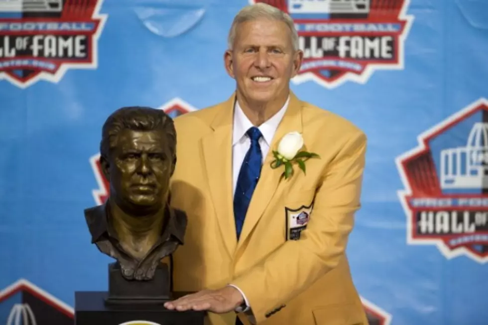 Renowned Coach Parcells Enters Hall of Fame