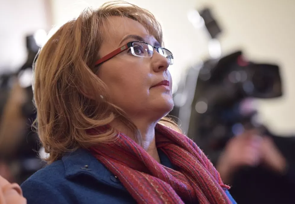 Giffords Continues Campaign