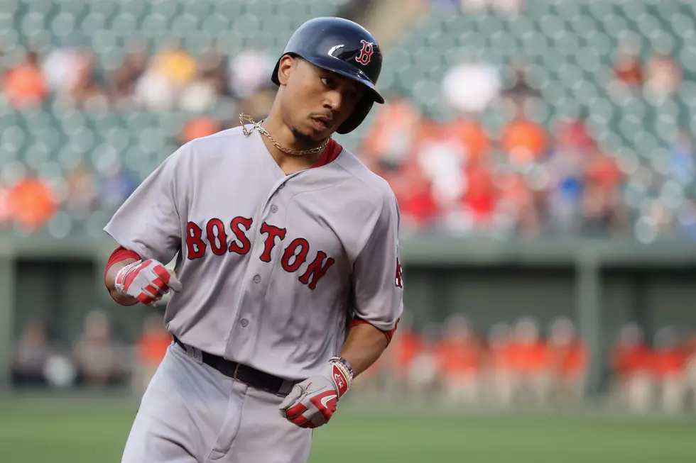 Betts Gaining Ground in All-Star Balloting