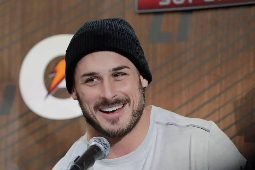 Danny Amendola Takes Another Pay Cut To Stick With Pats