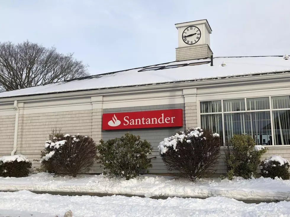 Armed Robbery Reported at Santander Bank on Allen Street