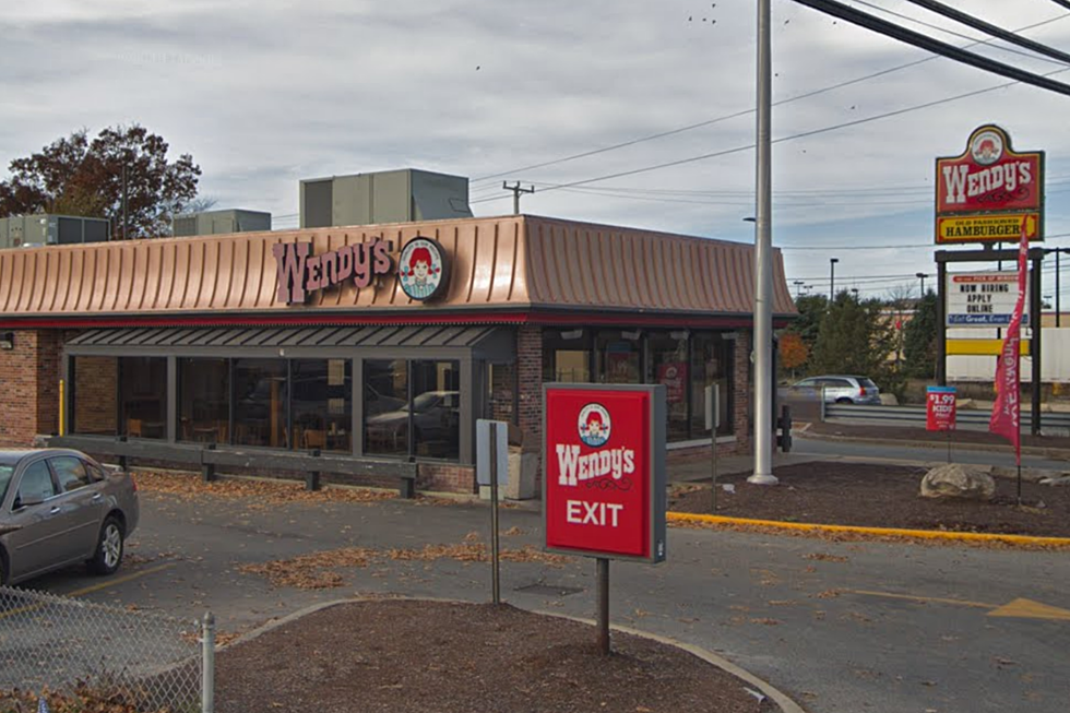Wareham Wendy's Manager Angers Town Residents with Email