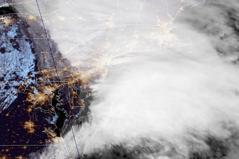 NWS Forecasts High Winds, Heavy Rainfall as 'Bomb Cyclone' Nears