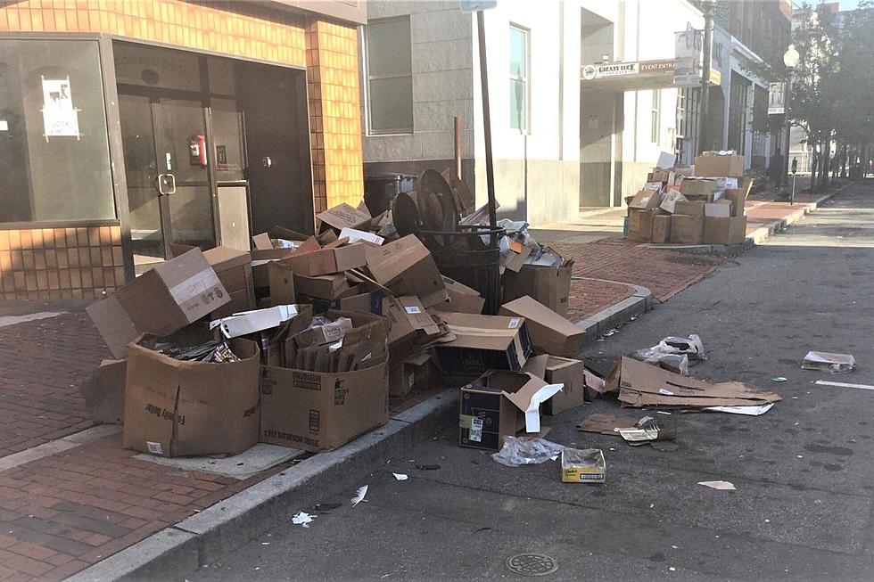 City Suspending Downtown Store's Trash Pickup