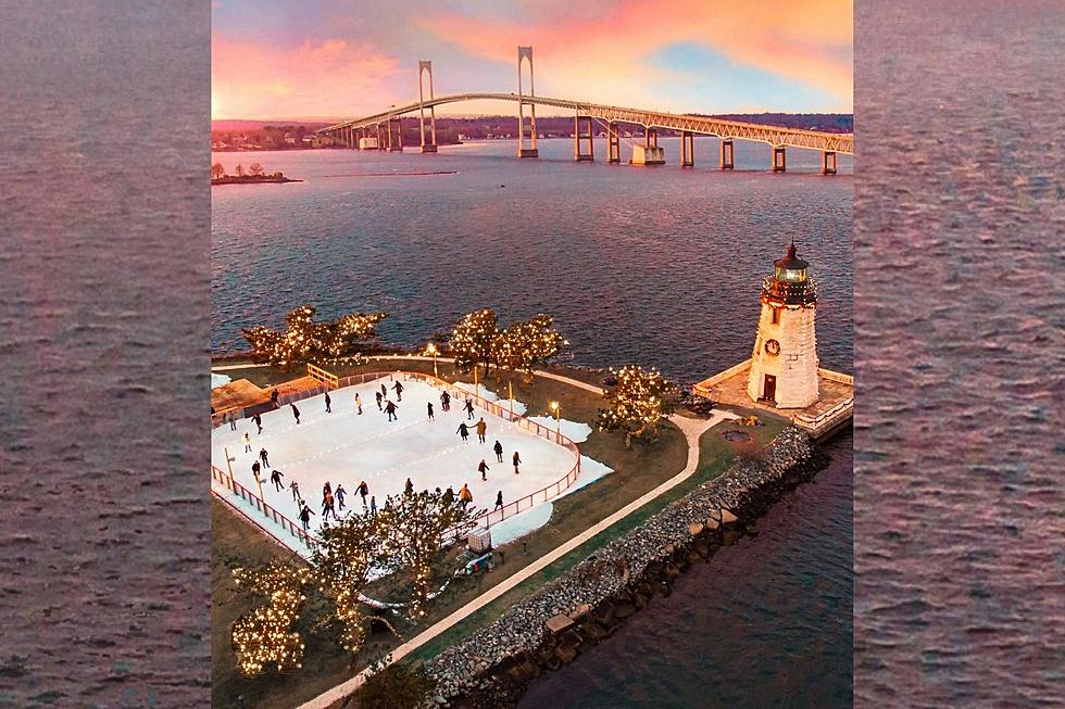 Picturesque Ice Skating in Newport